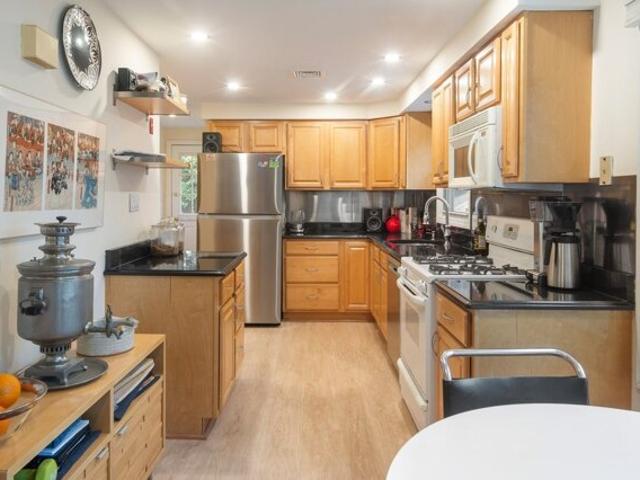 Condo for sale in Germantown, Boston