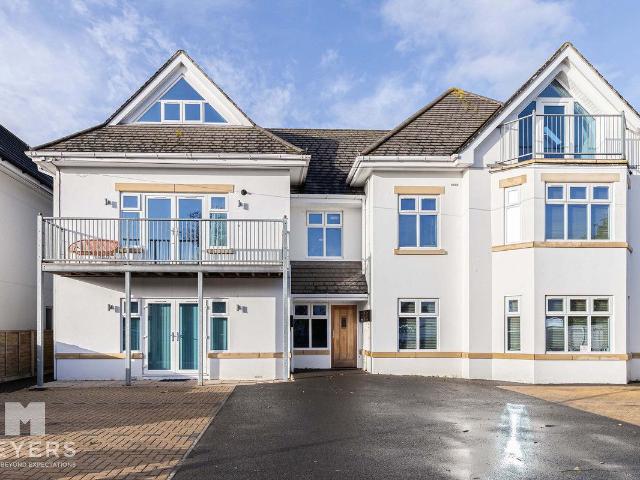 Apartment for rent in Pokesdown, Bournemouth