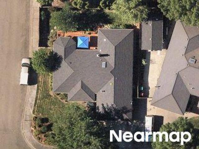 House for sale in Medford