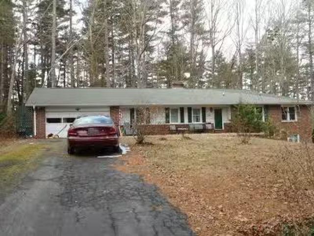 House for sale in Hendersonville