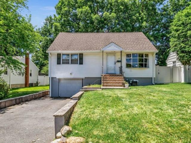 House for sale in Passaic, New Jersey