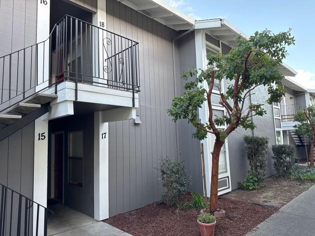 Apartment for rent in Solano, California