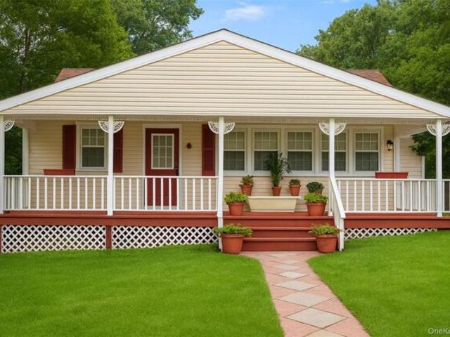 House for sale in Centereach, New York