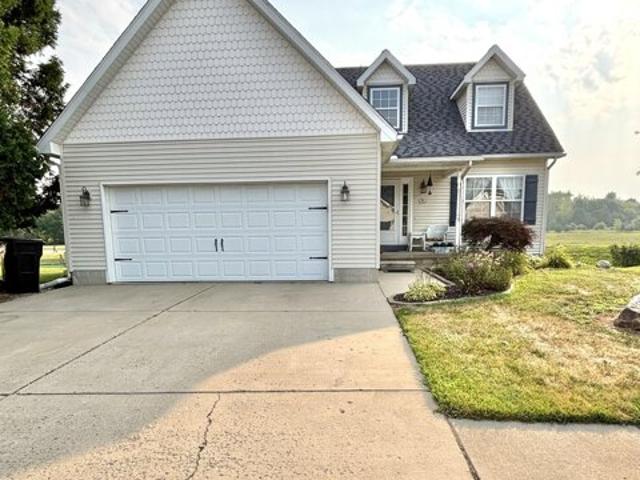 Condo for sale in Fowlerville
