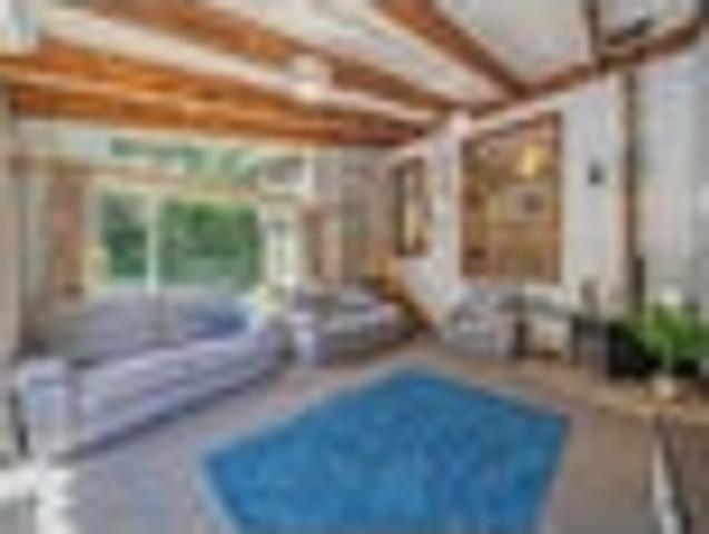 House for sale in Pinehaven, Upper Hutt