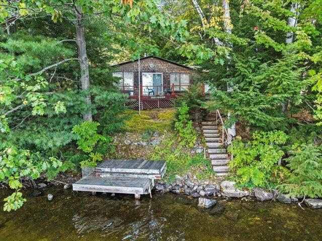 House for sale in Hartford, Oxford County