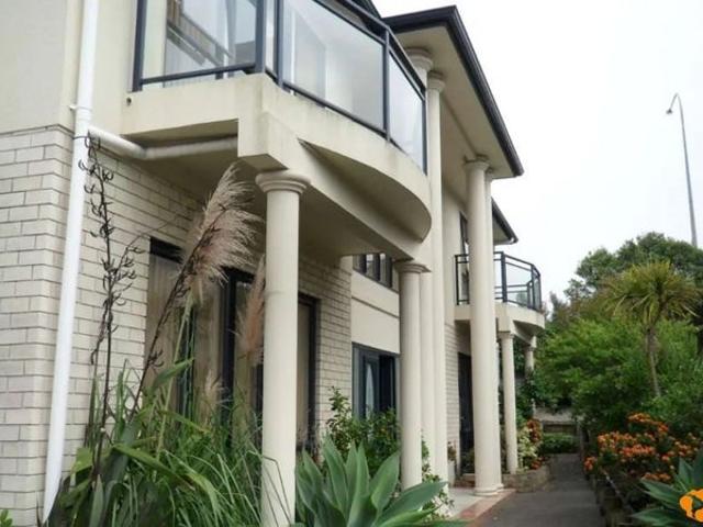 Apartment for rent in Wairau Valley