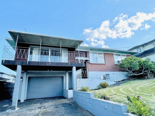 House for rent in Paremoremo, Oroua County