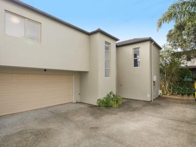 House for rent in Wairau Valley