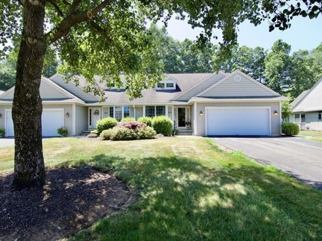 Condo for sale in Hampden, Massachusetts
