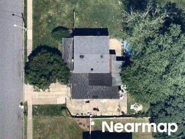 House for sale in Bohemia, New York