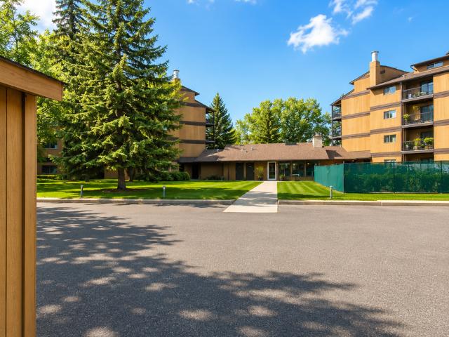 Apartment for rent in Wedgewood, Alberta