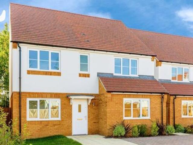 House for sale in Northampton, Northamptonshire