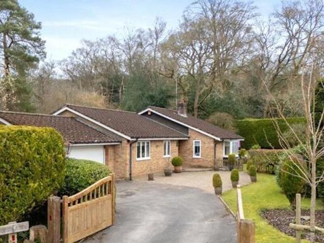 House for sale in Bolton Low Houses, Hampshire