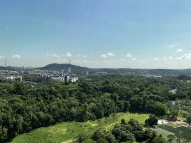 Condominium for sale in Ulu Pandan