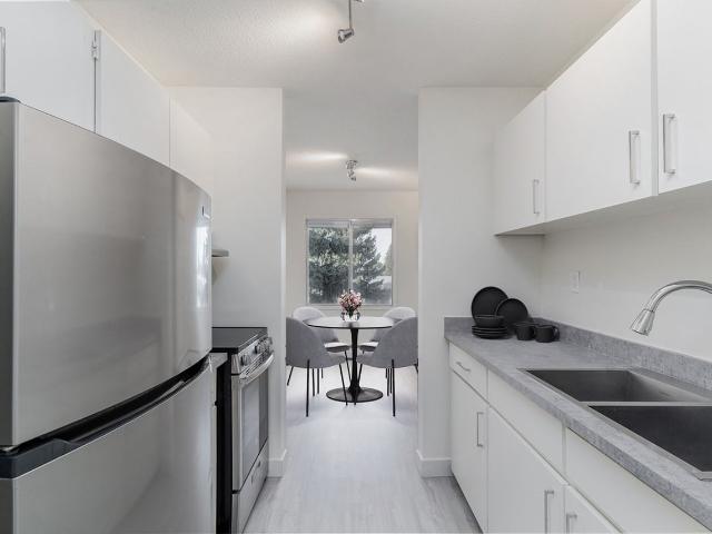 Apartment for rent in Wedgewood, Alberta