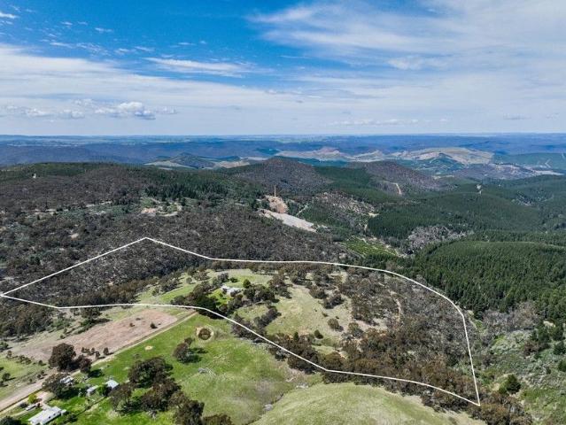 Cottage for sale in Burraga, New South Wales