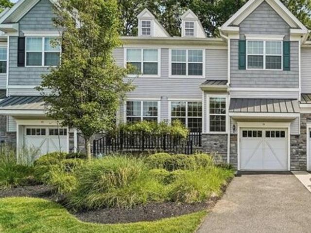 House for sale in Waldwick, New Jersey