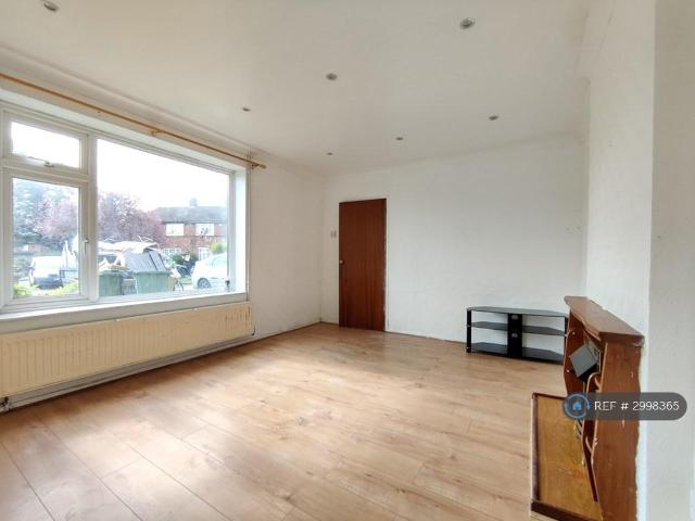 House for rent in Hatch End, Greater London