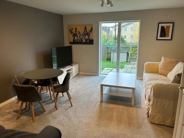 Room for rent in Benhall, Golden Valley