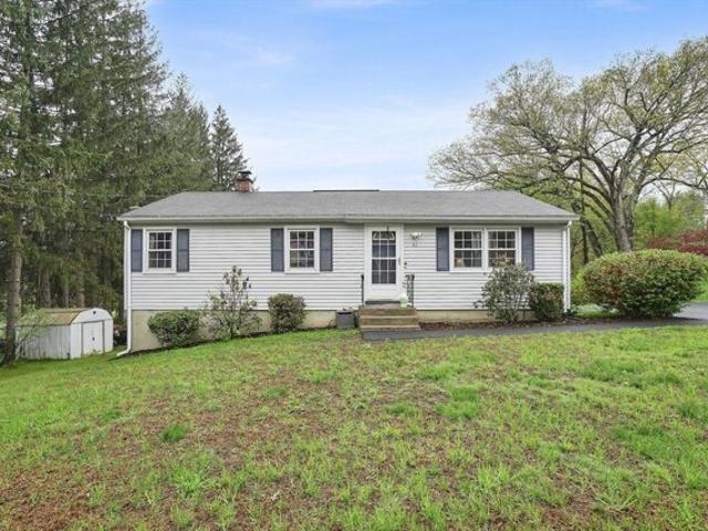 House for sale in Hampden, Massachusetts