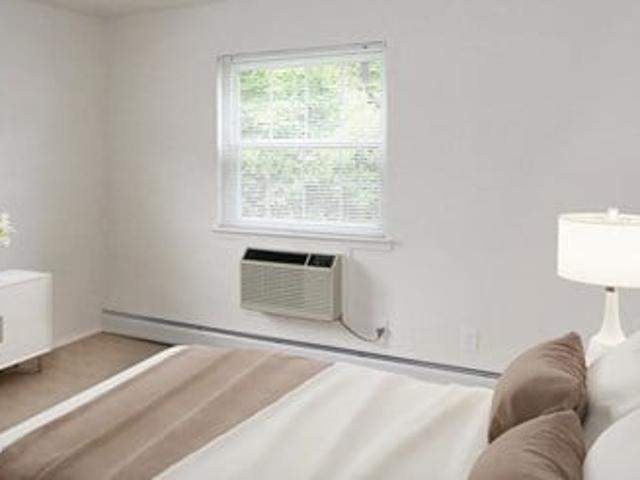 Apartment for rent in Coram Apartment for rent in Coram