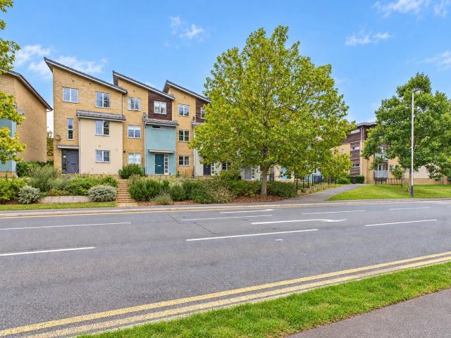 House for rent in Hatherley, Cheltenham