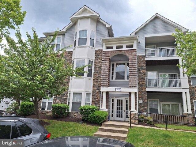 Condo for sale in Laurel Condo for sale in Laurel