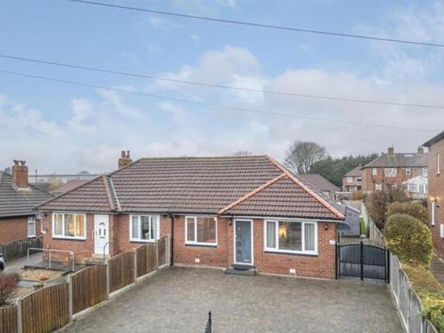 House for sale in Whitkirk, Colton