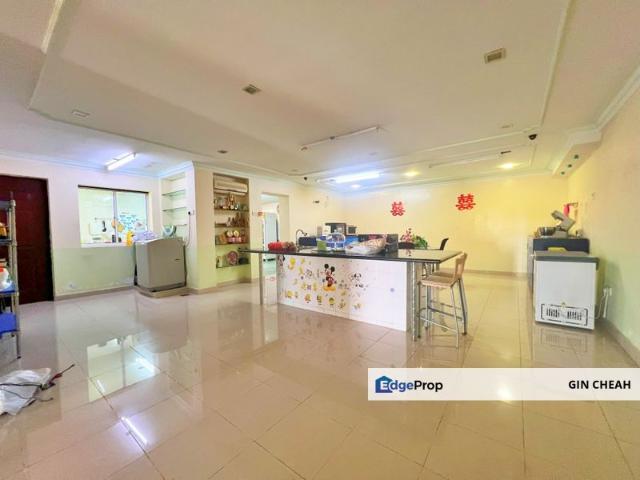 House for sale in Country Heights Damansara, Kuala Lumpur