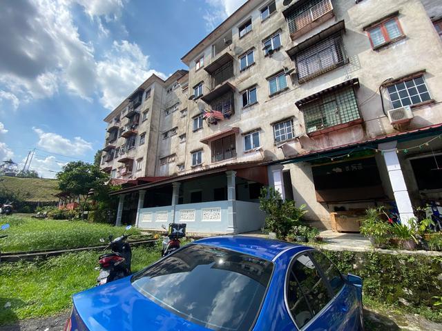 Flat for sale in Kajang, Langat
