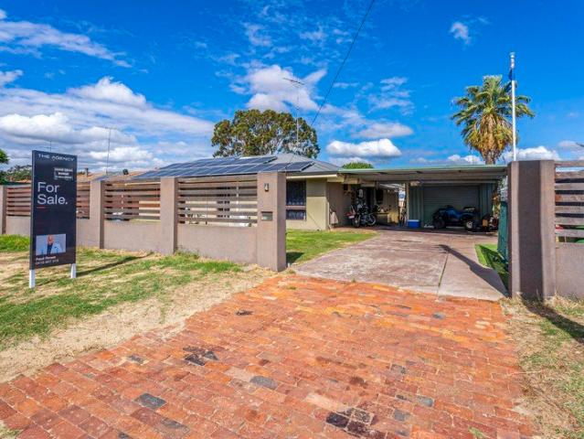 House for sale in Pinjarra, Western Australia