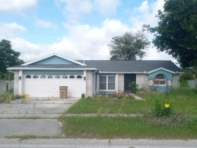 House for sale in Four Corners, Florida