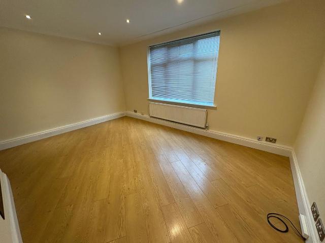 House for rent in Hayes, Greater London