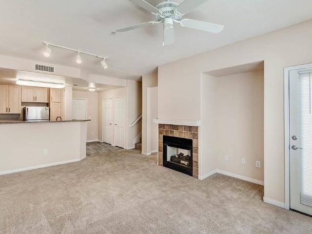 Apartment for rent in Fullerton, California