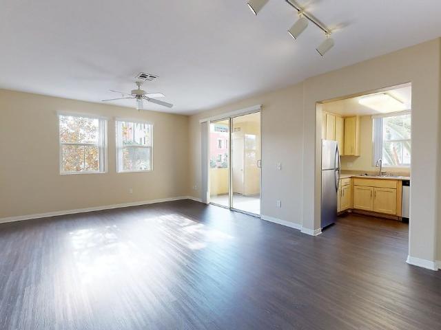 Apartment for rent in Downtown Fullerton, Fullerton