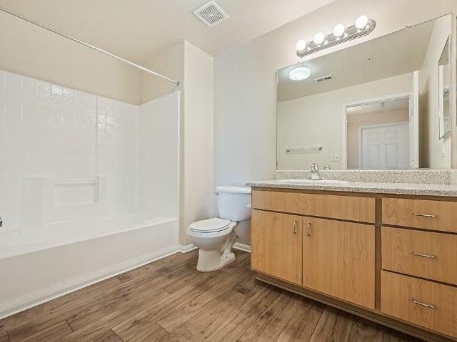 Apartment for rent in San Clemente, California