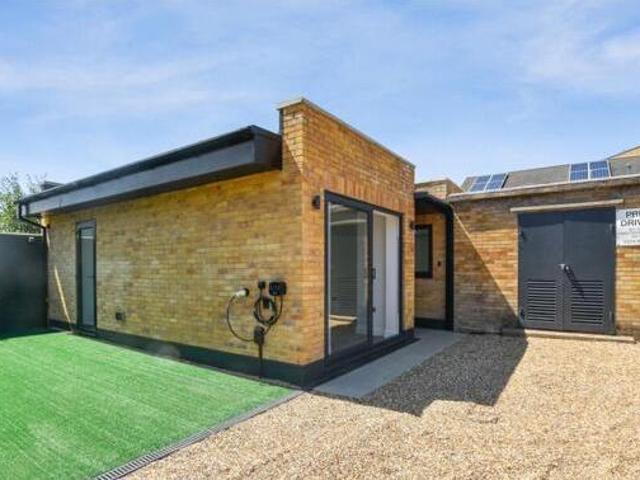 House for sale in Bexleyheath, Greater London