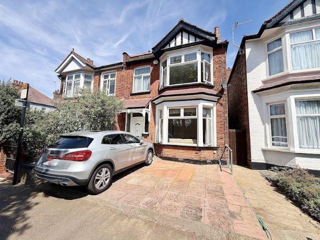 House for rent in Lane, Greater London