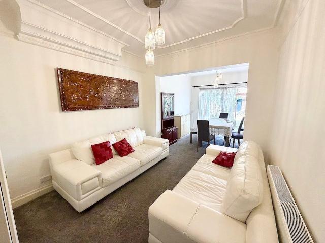 House for rent in Lane, Greater London