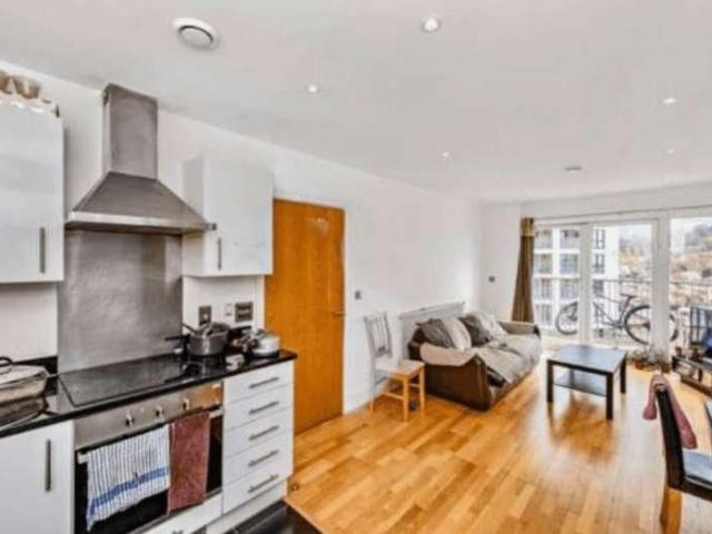Apartment for rent in London Borough of Harrow, Greater London