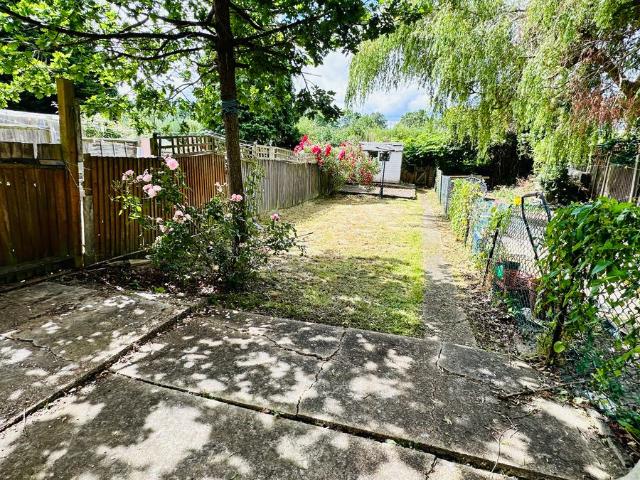 House for rent in Lane, Greater London