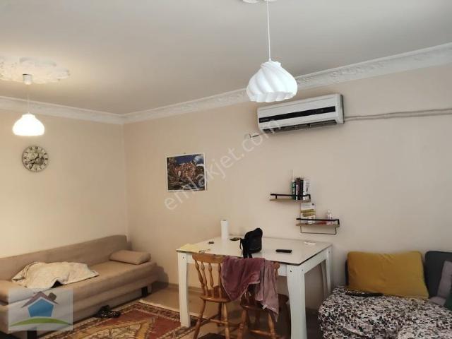 Alaybey Mahallesi, Karşıyaka içerisinde kiralık mülk