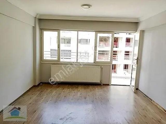 Bahçelievler Mahallesi, Karşıyaka içerisinde kiralık mülk