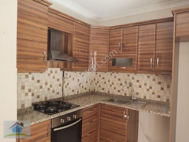 Karşiyaka, İzmir içerisinde kiralık mülk