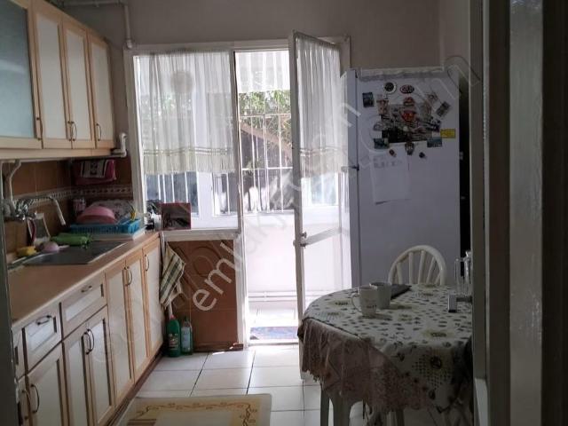 Karşiyaka, İzmir içerisinde kiralık mülk