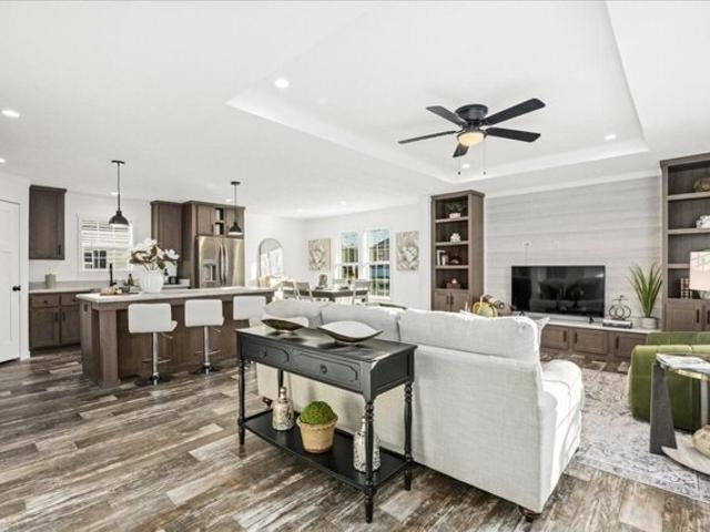 House for sale in Fiskdale, Massachusetts