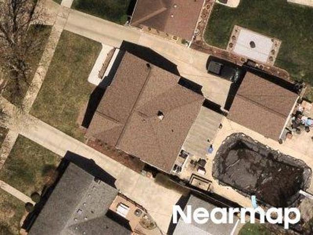 House for sale in Warren