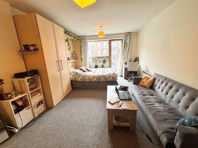 Studio for rent in Ladywood, West Midlands