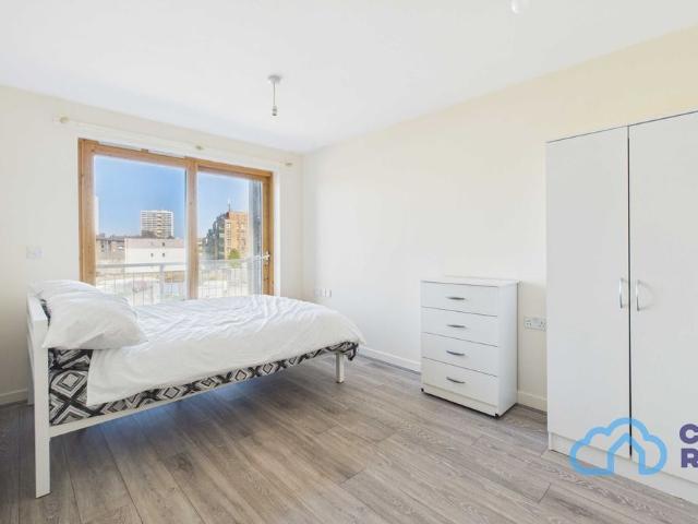 Room for rent in Bromley-by-Bow, Poplar Grove